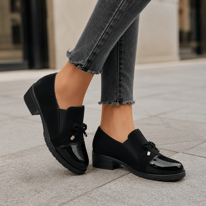 Marvina - Mocasines Elegantes Con Punta Redonda y Lazo Decorativo