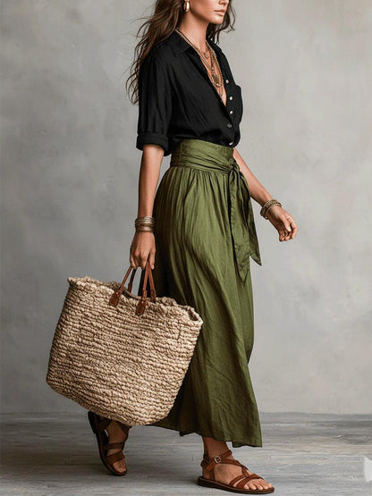 Vera™ | Conjunto de dos piezas: camiseta negra y falda midi verde oliva